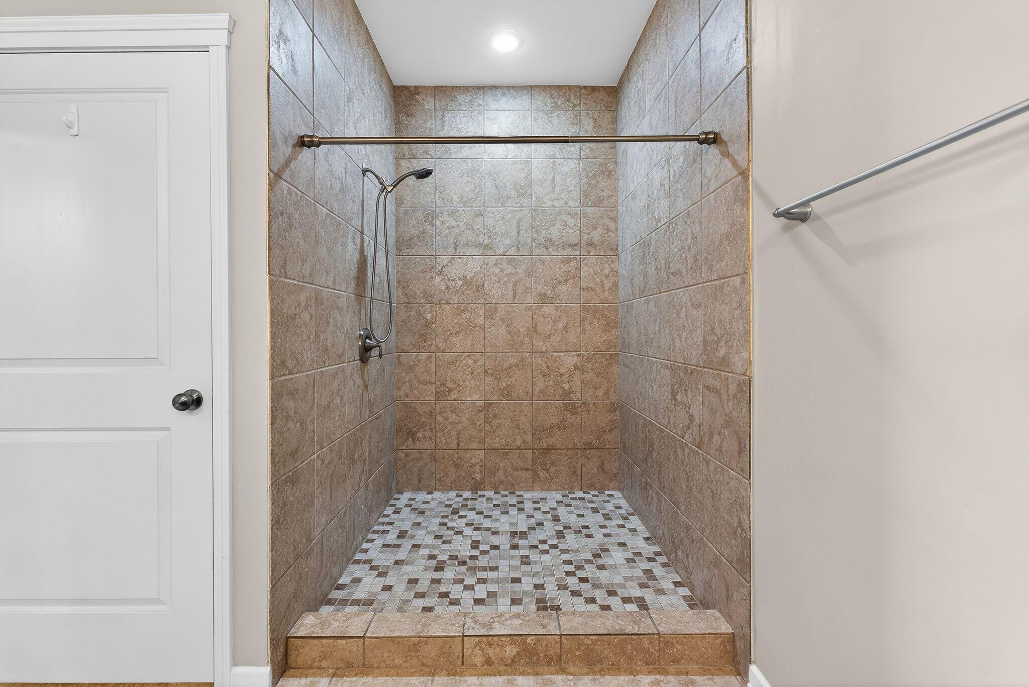 10 East Weber Road, Unit 402 Columbus, OH 43202 - Photo 51 of 78 10 E Weber 402 (Interior)-23