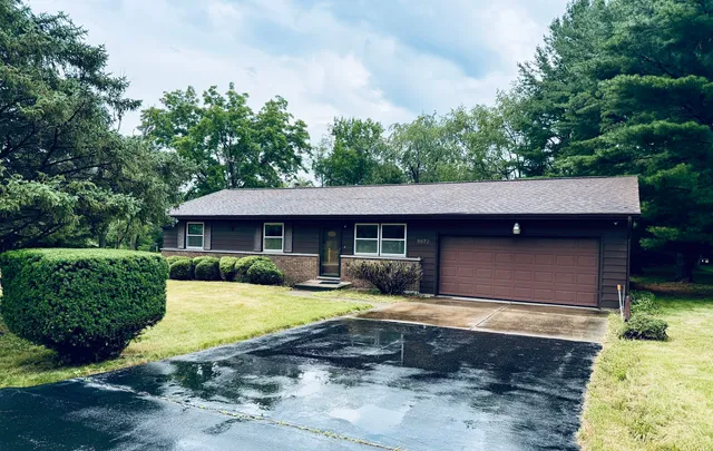 $249,900 | 5872 Beebe Drive, Rochelle, IL 61068