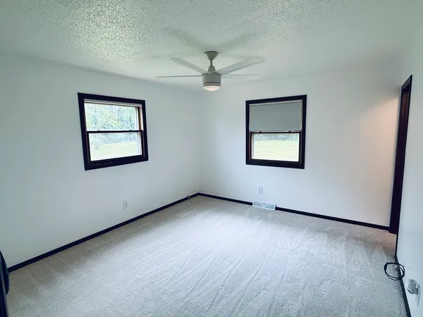 $249,900 | 5872 Beebe Drive, Rochelle, IL 61068