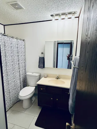 $249,900 | 5872 Beebe Drive, Rochelle, IL 61068