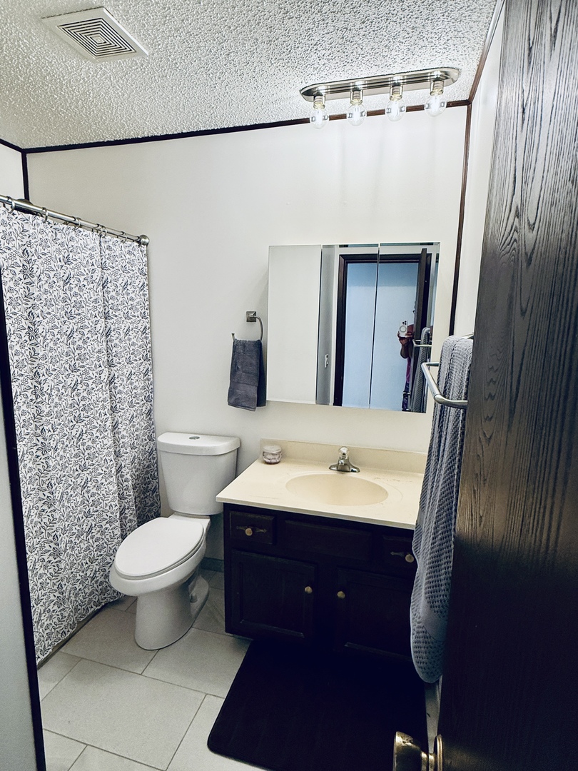 5872 Beebe Drive Rochelle, IL 61068 - Photo 10 of 17