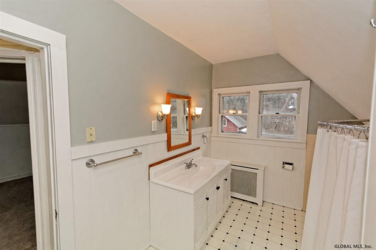 955 Riverview Road Rexford, NY 12148 - Photo 20 of 25 Photo 20