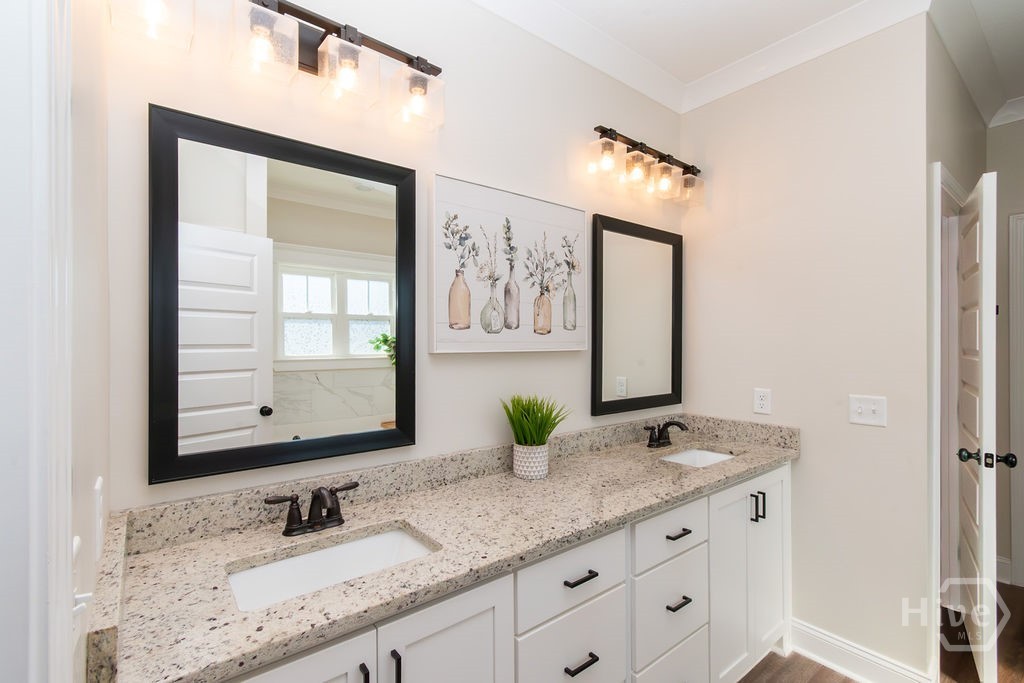 1355 Old Louisville Road Guyton, GA 31312 - Photo 21 of 43 Master Bath- Double Granite Vanities