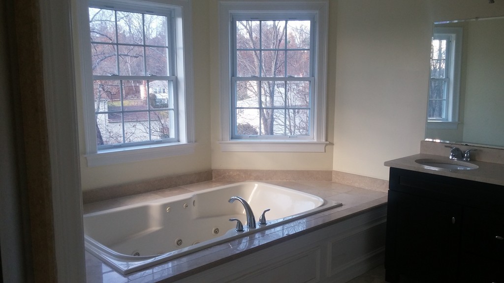 2 Flanagan Drive Shrewsbury, MA 01545 - Photo 10 of 11 Gallery Image 10
