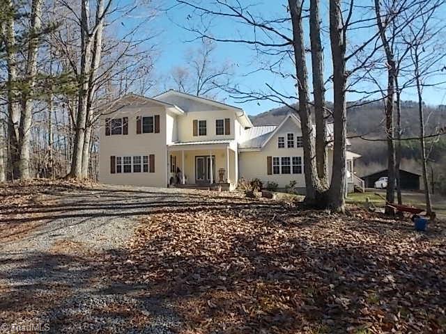 1090 Poplar Ridge Lane Pinnacle, NC 27043 - Photo 1 of 30 Gallery Image 1