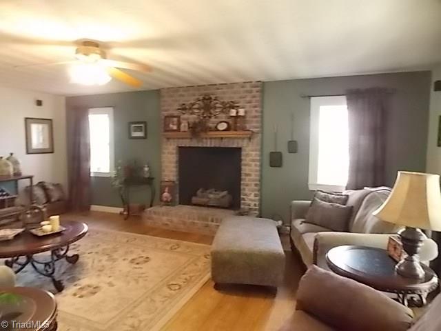 1090 Poplar Ridge Lane Pinnacle, NC 27043 - Photo 11 of 30 Gallery Image 11