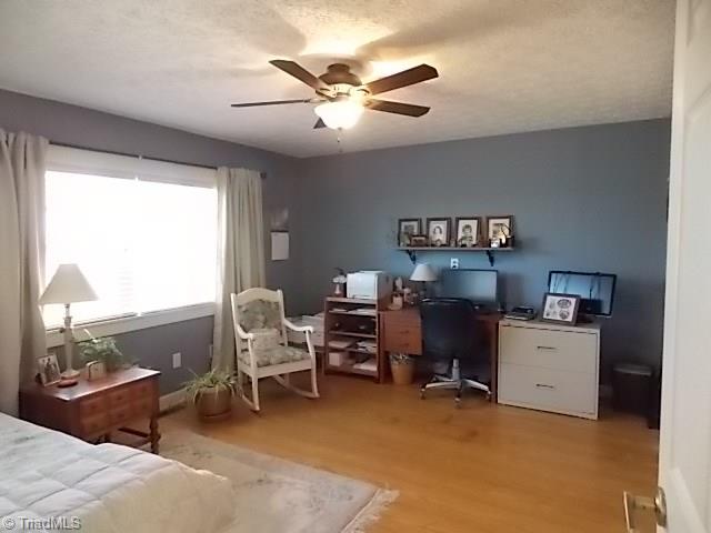 1090 Poplar Ridge Lane Pinnacle, NC 27043 - Photo 13 of 30 Gallery Image 13