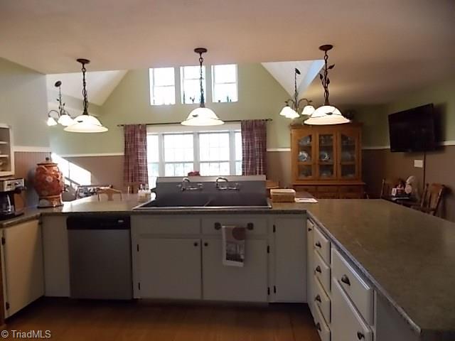 1090 Poplar Ridge Lane Pinnacle, NC 27043 - Photo 24 of 30 Gallery Image 24