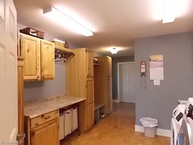 1090 Poplar Ridge Lane Pinnacle, NC 27043 - Photo 8 of 30 Gallery Image 8
