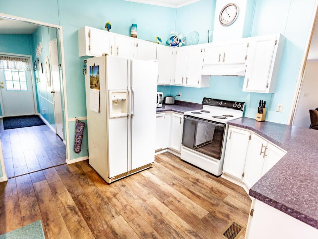 388 Emmett Road Bristol, TN 37620 - Photo 5 of 34 Photo 5
