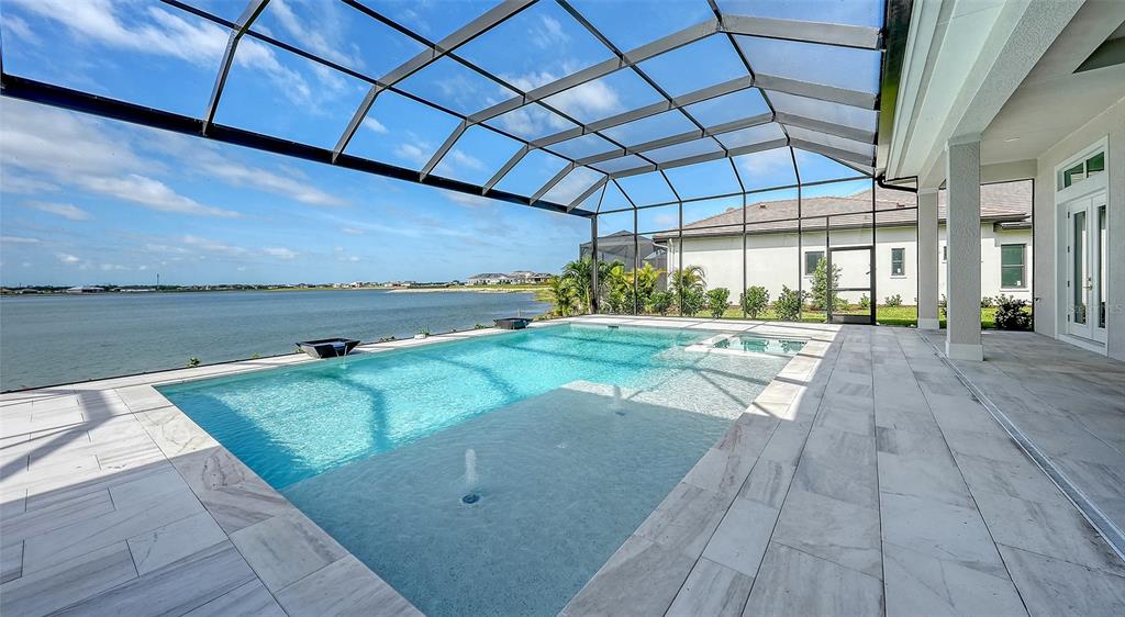 1046 Blue Shell Loop Sarasota, FL 34240 - Photo 5 of 14