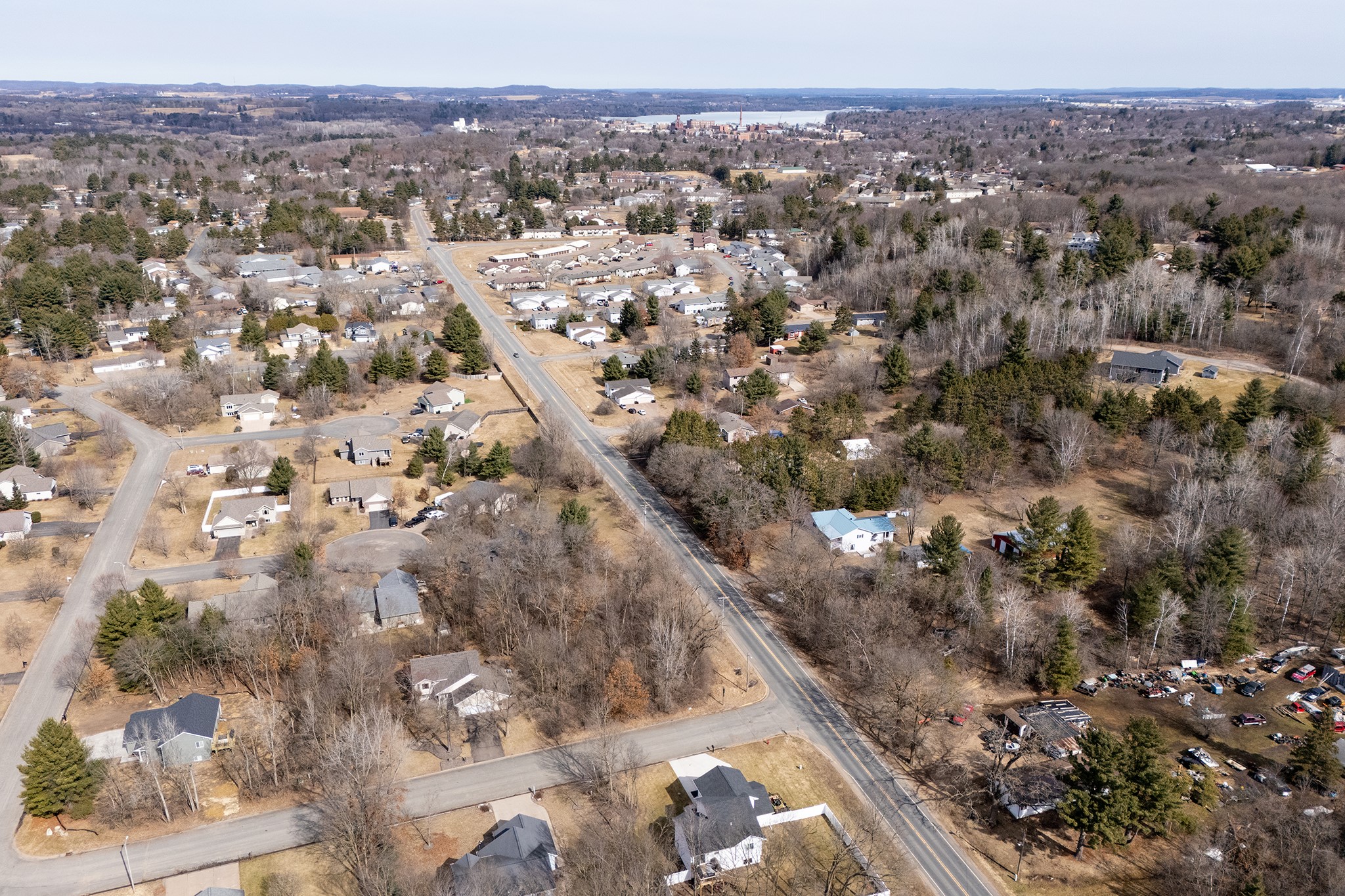 903 Wagner Road Menomonie, WI 54751 - Photo 5 of 22
