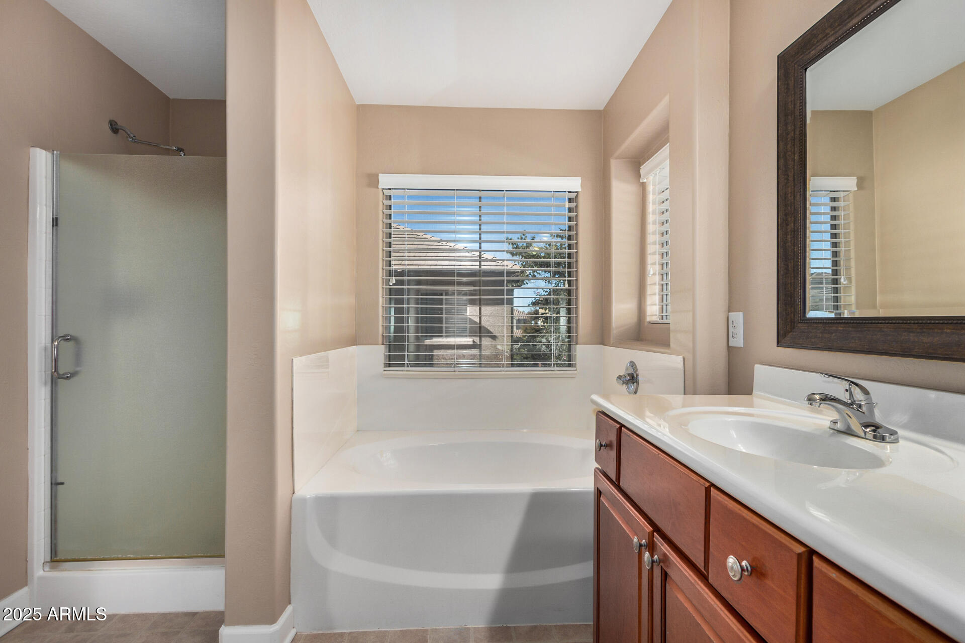 1705 East Joseph Way Gilbert, AZ 85295 - Photo 13 of 24 Main Full Bath