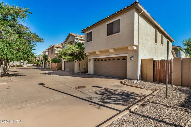 $2,150 | 1705 East Joseph Way, Gilbert, AZ 85295