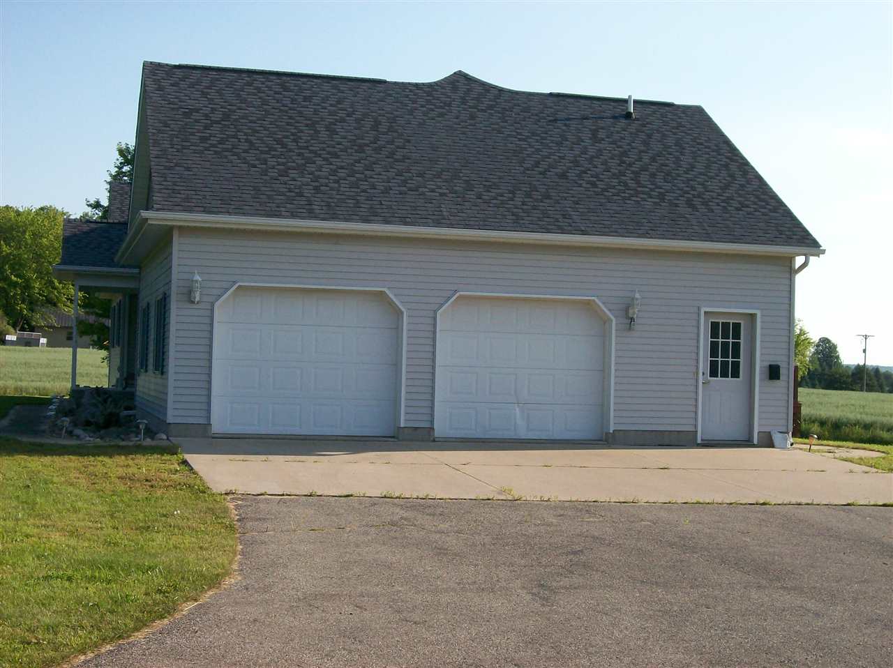 2089 Pointer Road West Branch, MI 48661 - Photo 9 of 23 1842454-8.JPG