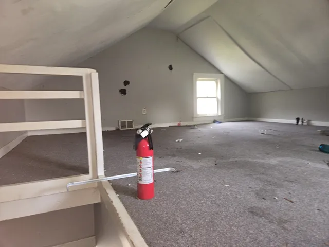 $85,000 | 708 West Jefferson Street, Bloomington, IL 61701