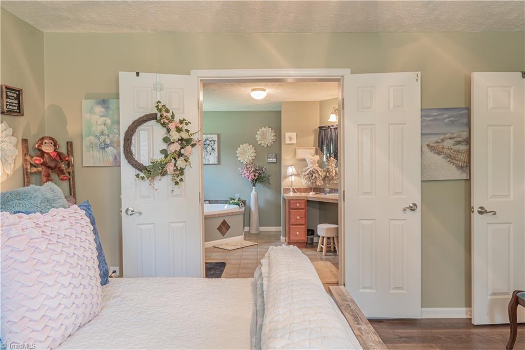 2944 Cid Road Lexington, NC 27292 - Photo 11 of 17