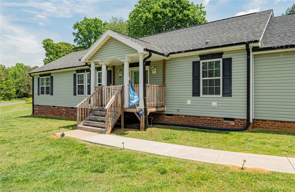 2944 Cid Road Lexington, NC 27292 - Photo 2 of 17