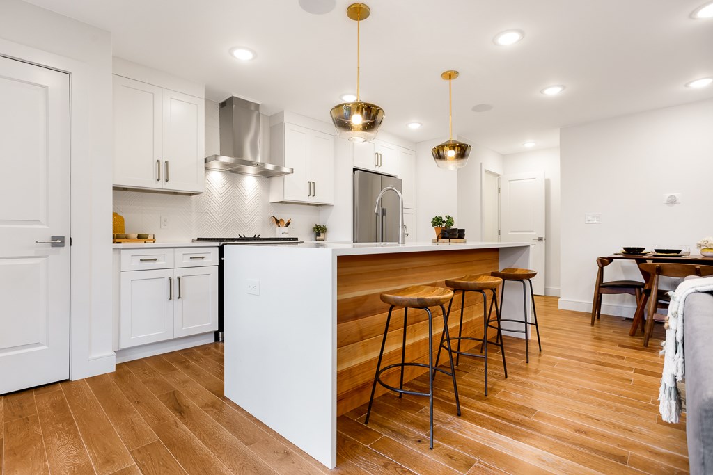 97 Rawson Road, Unit 97 Arlington, MA 02474 - Photo 5 of 27 Gallery Image 5