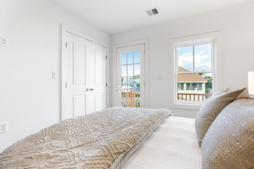 97 Rawson Road, Unit 97 Arlington, MA 02474 - Photo 10 of 27 Gallery Image 10