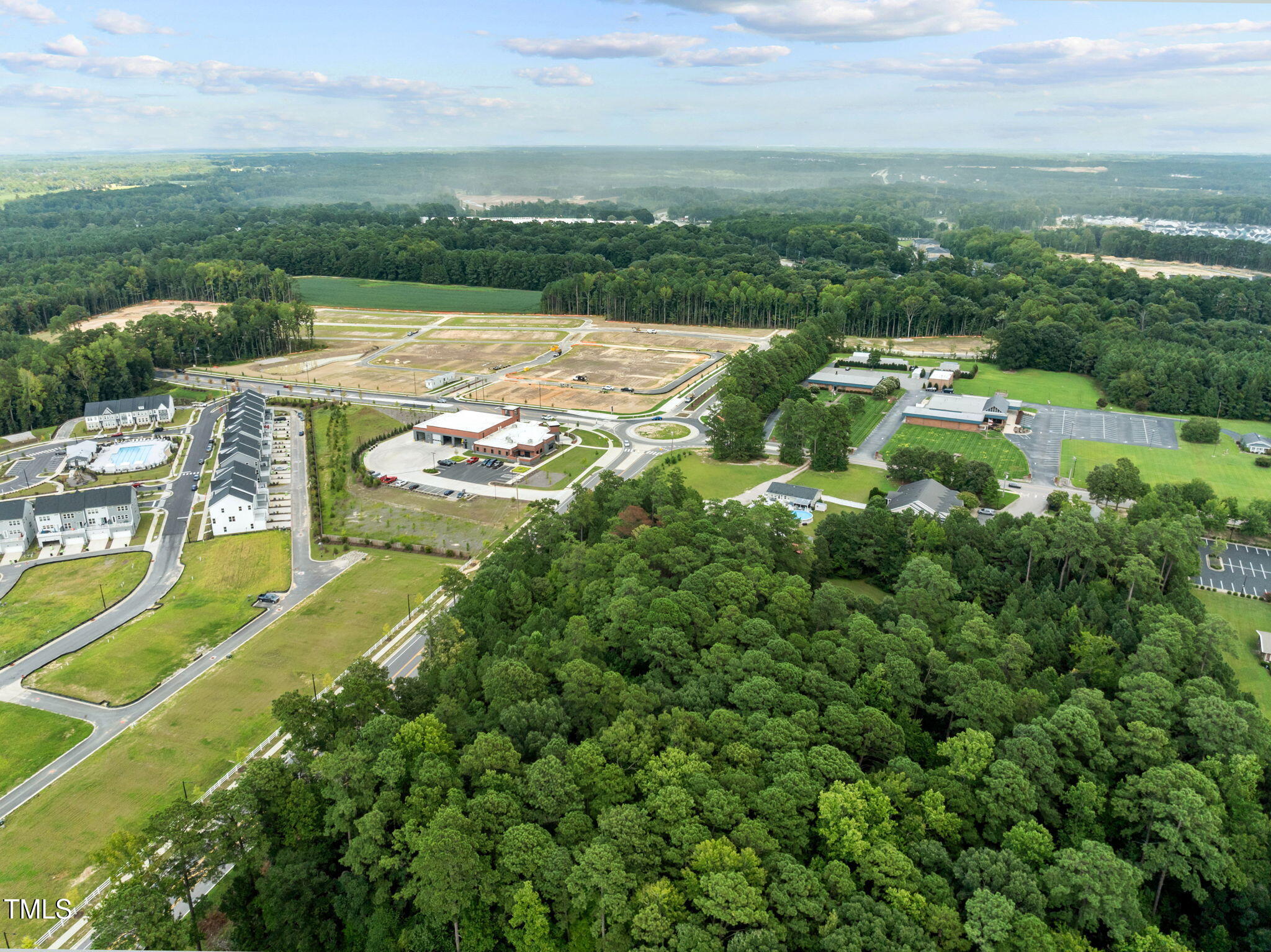 949 Old Knight Road Knightdale, NC 27545 - Photo 8 of 27 a view of a city