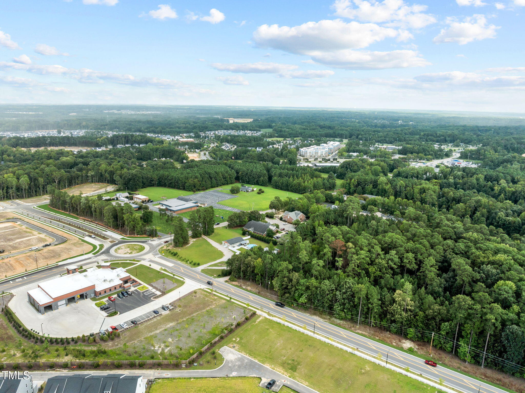 949 Old Knight Road Knightdale, NC 27545 - Photo 10 of 27 an aerial view of a residential houses with outdoor space