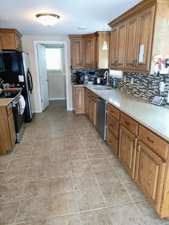 $197,900 | 704 Martha Avenue North, Thief River Falls, MN 56701