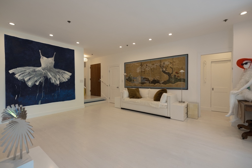 1265 Beacon Street, Unit 702 Brookline, MA 02446 - Photo 1 of 29