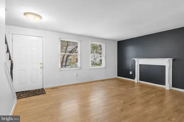 $455,000 | 18033 Wagonwheel Court, Olney, MD 20832