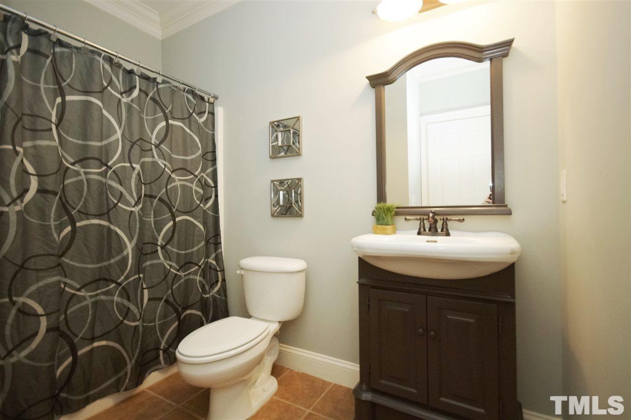 4311 Russling Leaf Lane Raleigh, NC 27613 - Photo 13 of 28 Gallery Image 13
