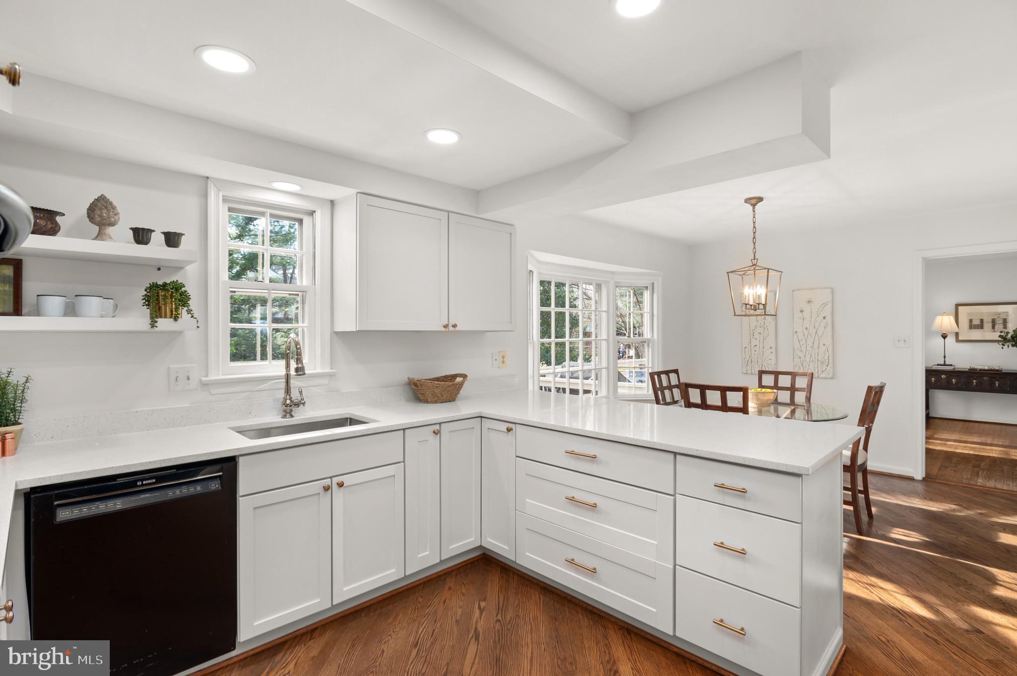 7905 Foxhound Road McLean, VA 22102 - Photo 11 of 39