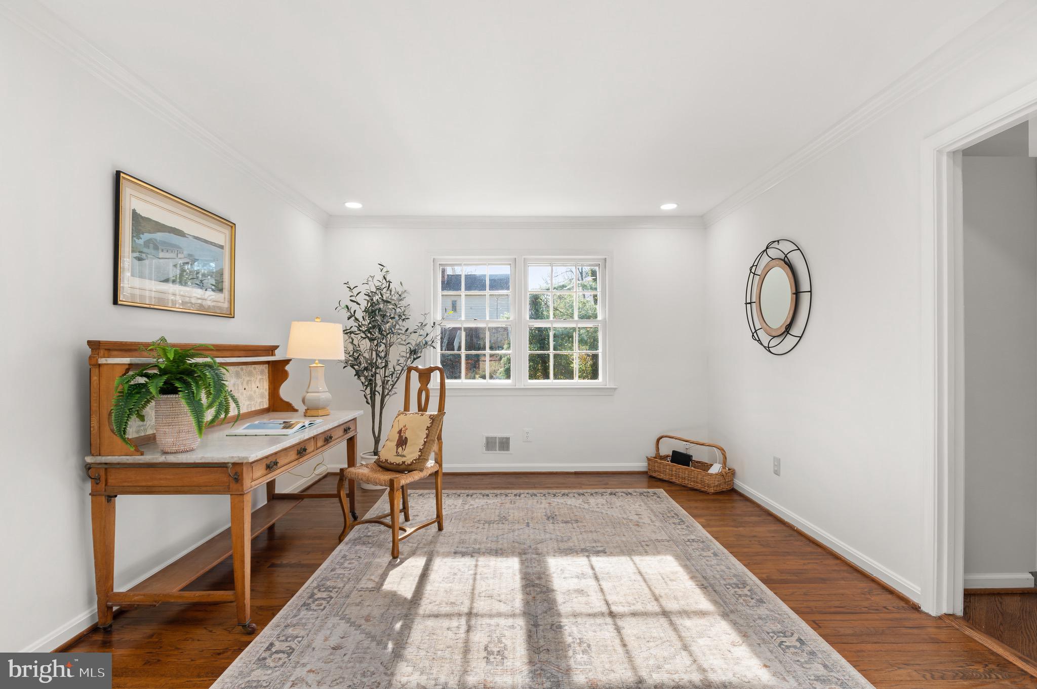 7905 Foxhound Road McLean, VA 22102 - Photo 13 of 39