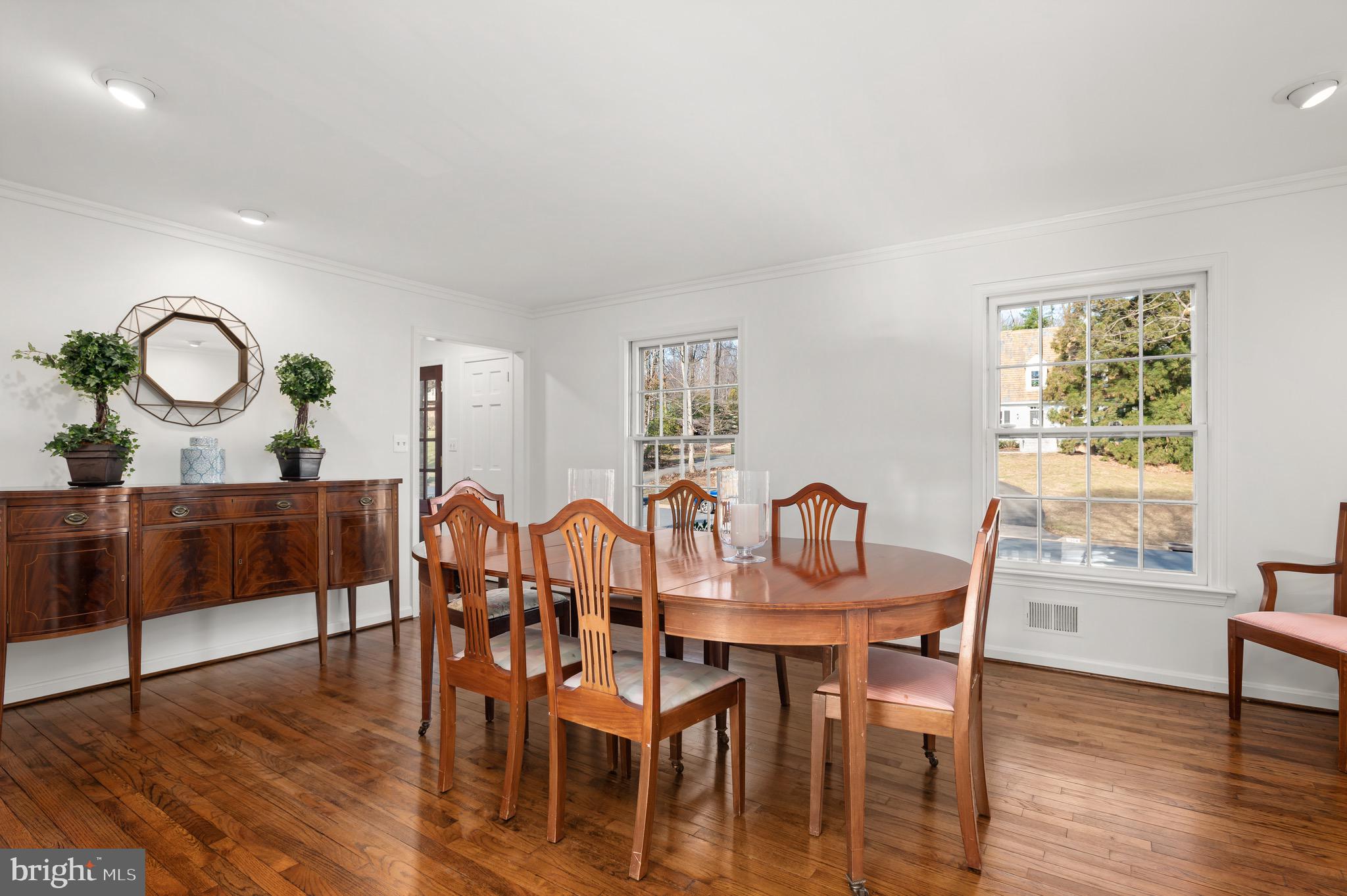 7905 Foxhound Road McLean, VA 22102 - Photo 14 of 39