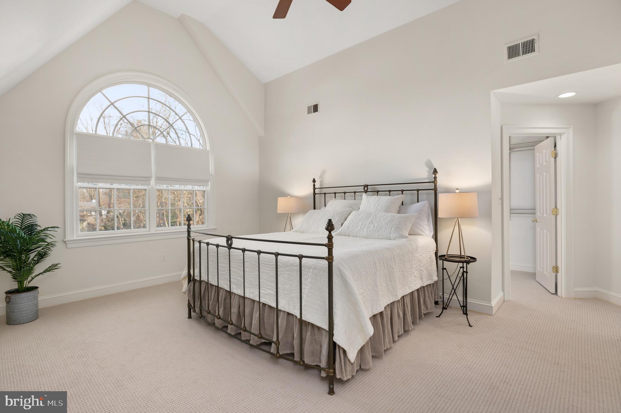 7905 Foxhound Road McLean, VA 22102 - Photo 20 of 39