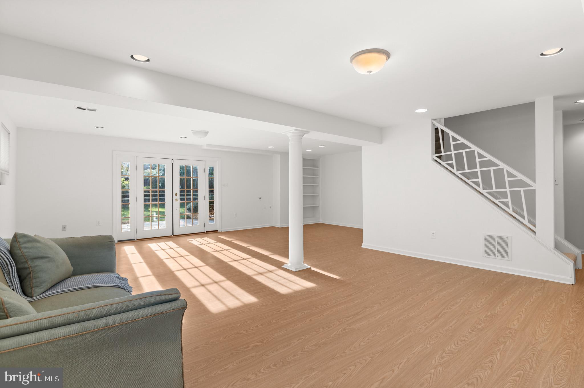 7905 Foxhound Road McLean, VA 22102 - Photo 30 of 39