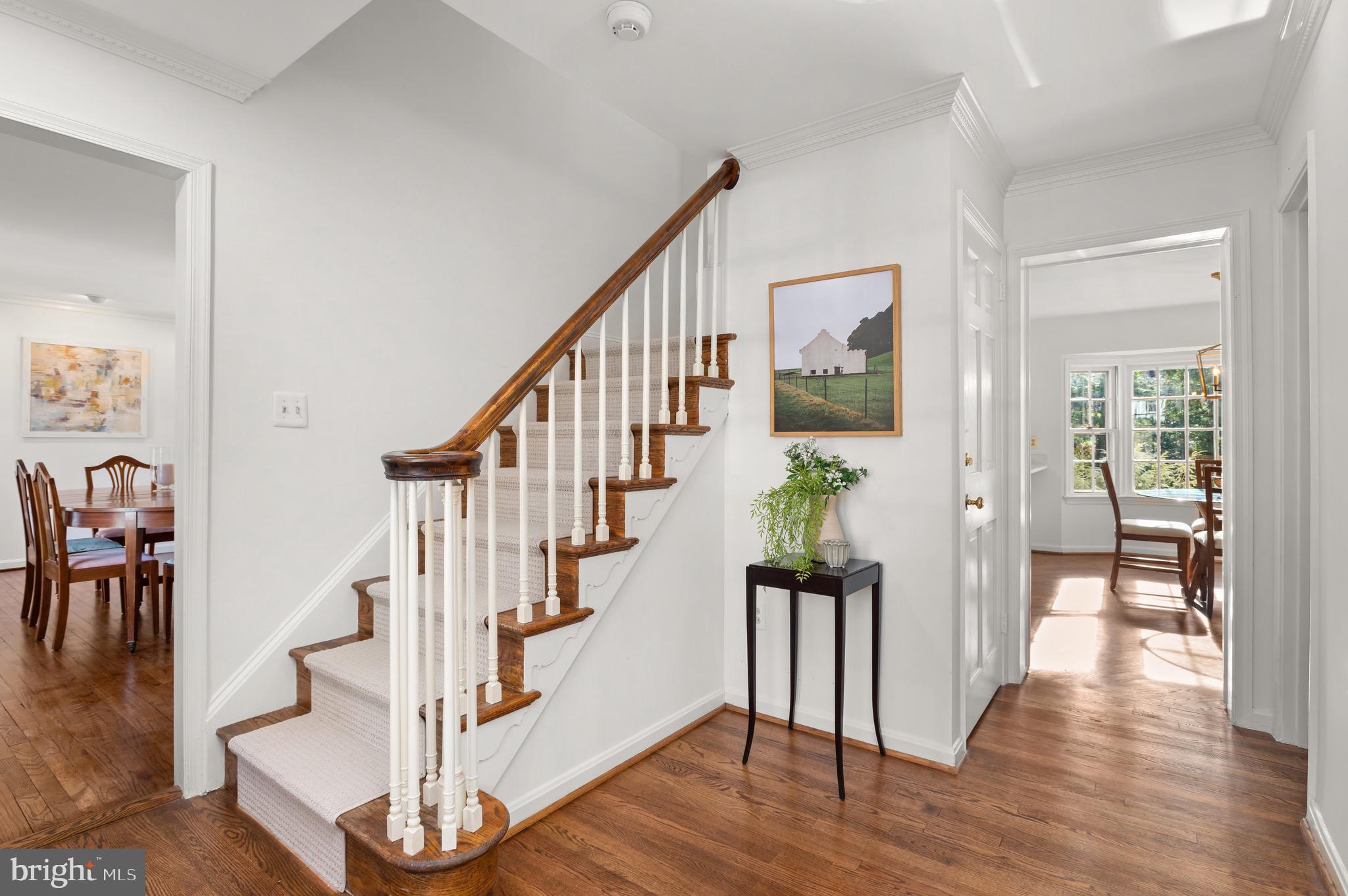 7905 Foxhound Road McLean, VA 22102 - Photo 6 of 39