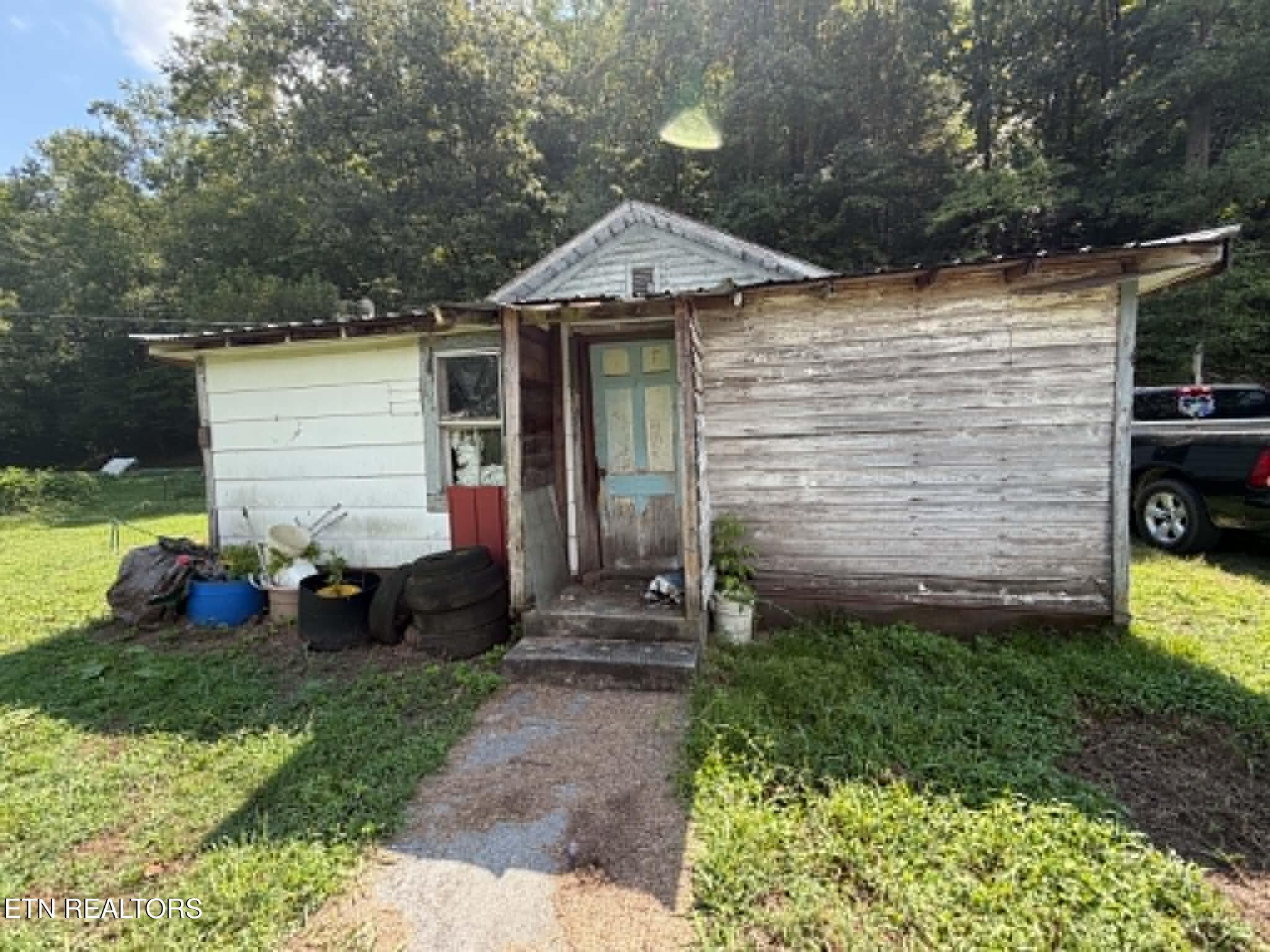 410 Ideal Valley Road Spring City, TN 37381 - Photo 15 of 23 26dae3ed-ee51-4094-b830-92e90a8e6a9b