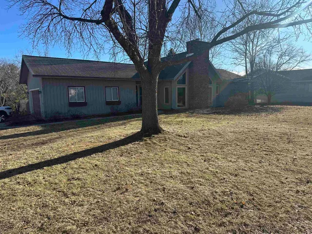 $499,900 | 1 Maple View Court, Madison, WI 53719