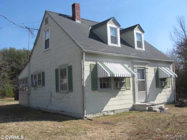 1732 Cartersville Road Cartersville, VA 23027 - Photo 2 of 7 Exterior Front