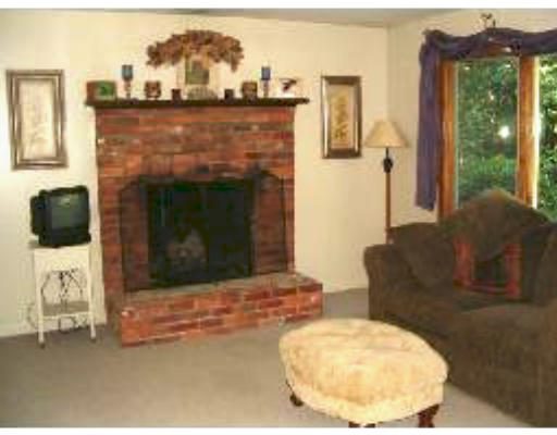 131 Overlook Road Westminster, MA 01473 - Photo 8 of 11 Gallery Image 8