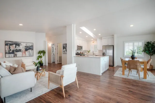 $949,000 | 6494 Friendly Place, Carlsbad, CA 92011