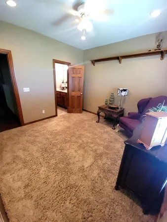 a view of livingroom with furniture