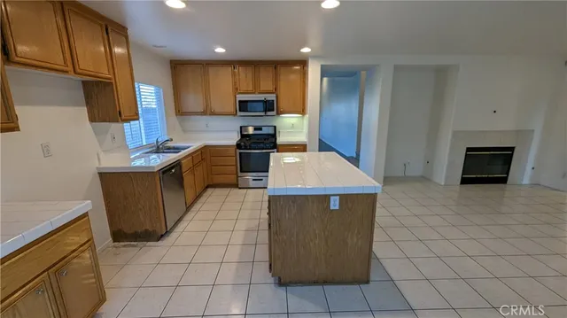 $3,600 | 15704 Danbury Way, Chino Hills, CA 91709