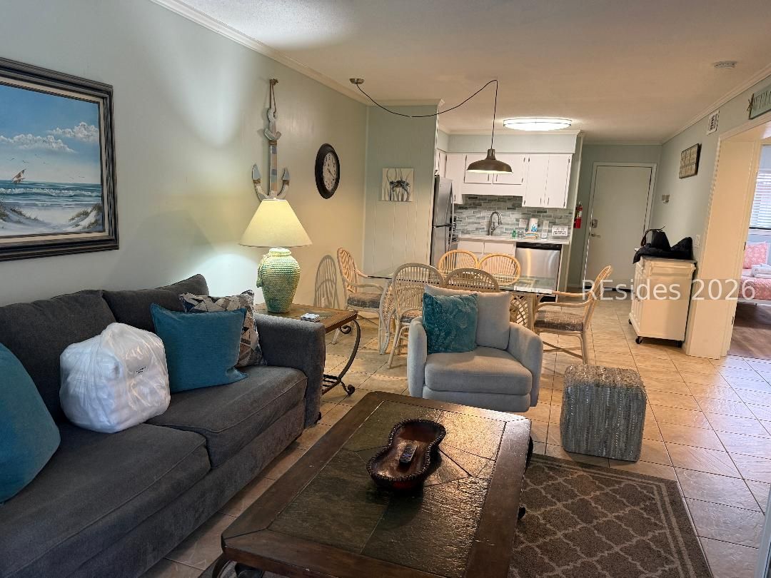 40 Folly Field Road, Unit B19 Hilton Head Island, SC 29928 - Photo 4 of 17