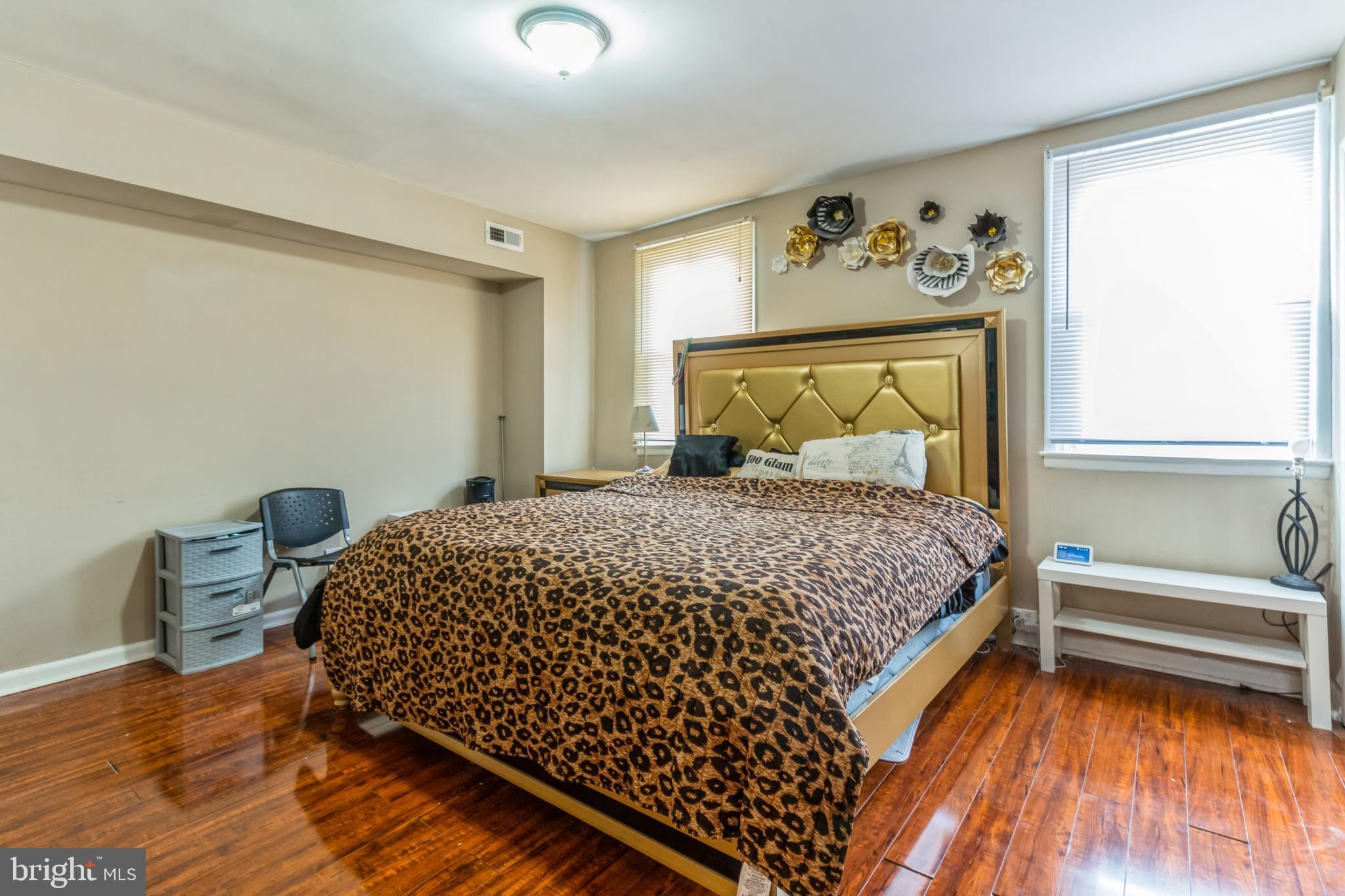8001 Temple Road Philadelphia, PA 19150 - Photo 15 of 26 Primary Bedroom