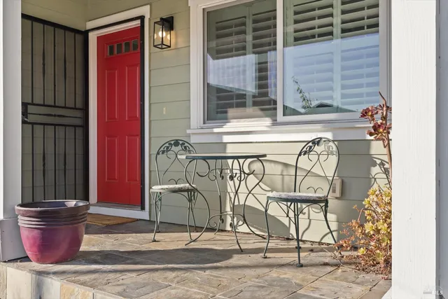 $899,999 | 1647 Kerry Lane, Santa Rosa, CA 95403