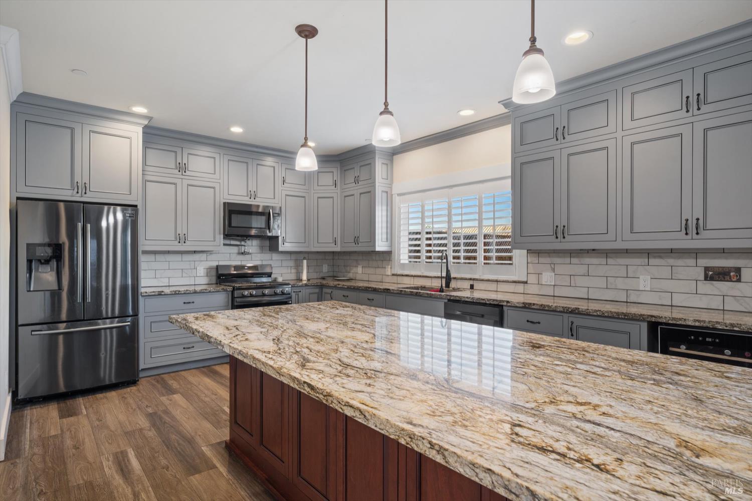 1647 Kerry Lane Santa Rosa, CA 95403 - Photo 5 of 13