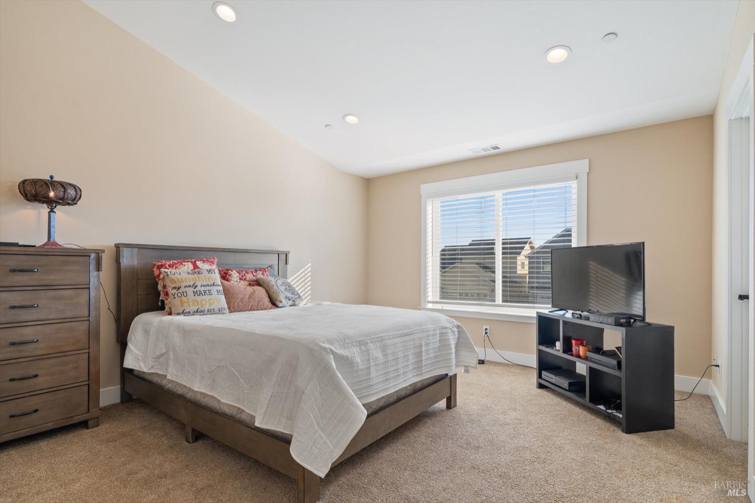 1647 Kerry Lane Santa Rosa, CA 95403 - Photo 10 of 13