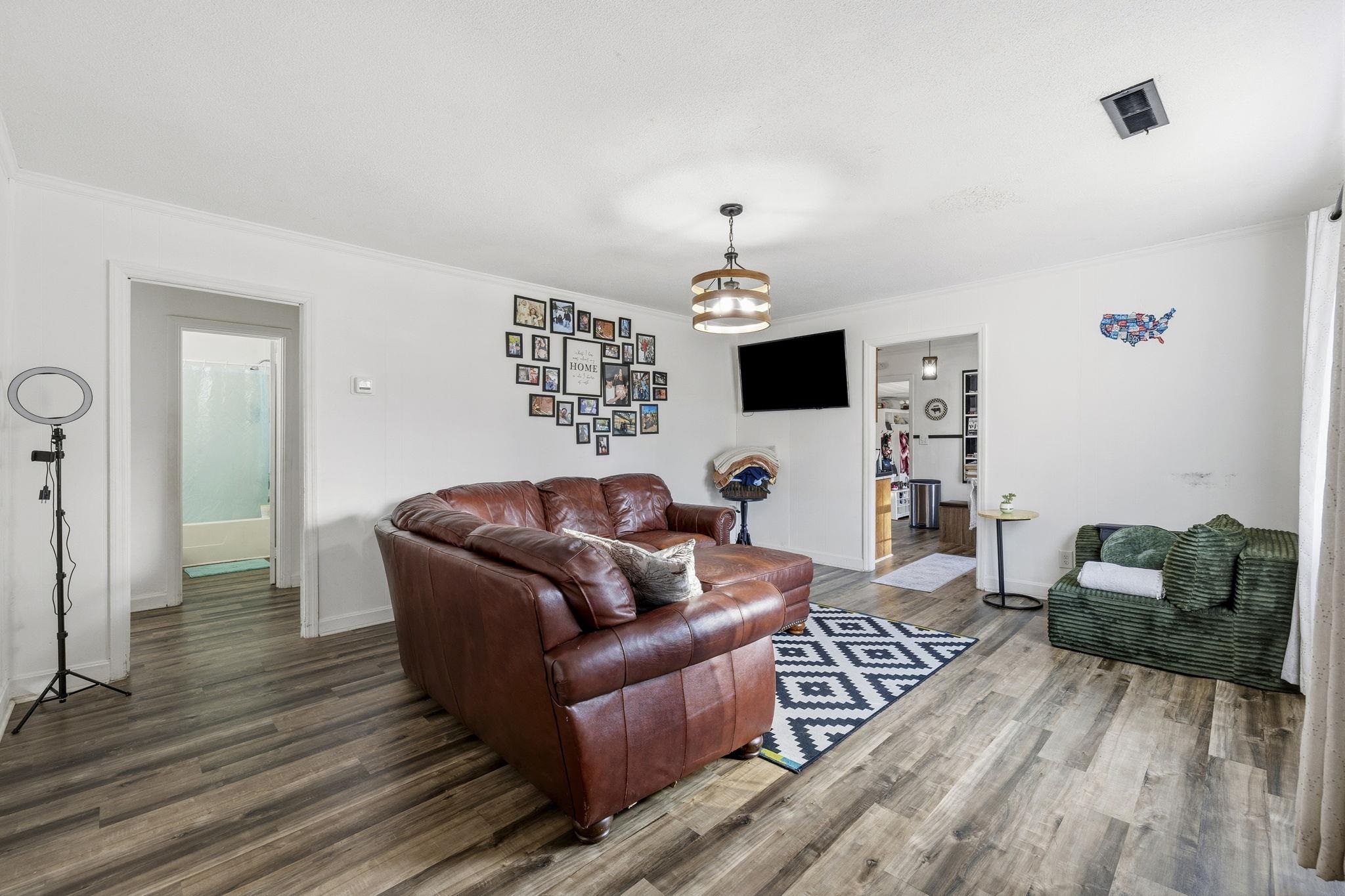 708 15th Avenue Conway, SC 29526 - Photo 4 of 37