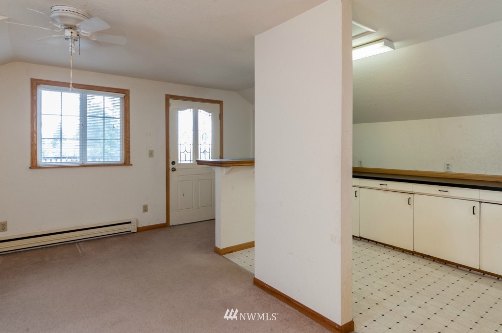4516 236th Place Southeast Bothell, WA 98021 - Photo 9 of 11